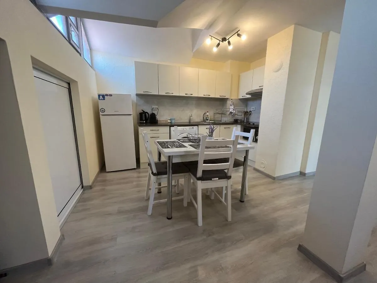 Apartment Happy Holiday Lazur بورغاس